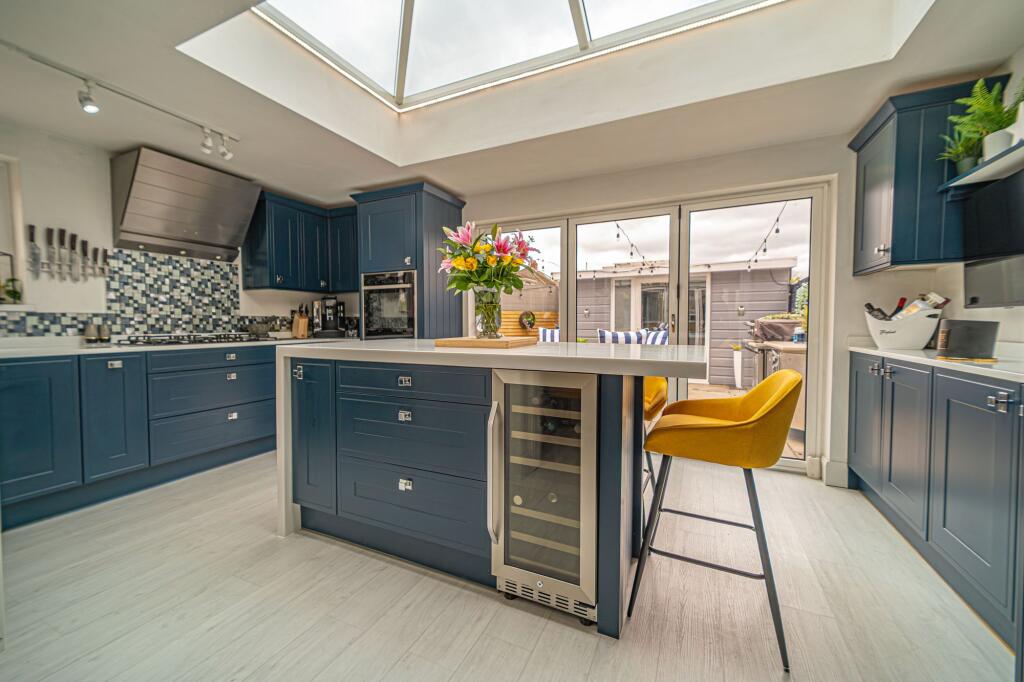 Main image of property: Hampshire Crescent, Newport, NP19