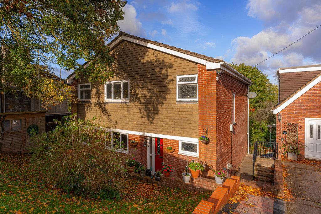 Main image of property: Harrow Close, Caerleon, NP18