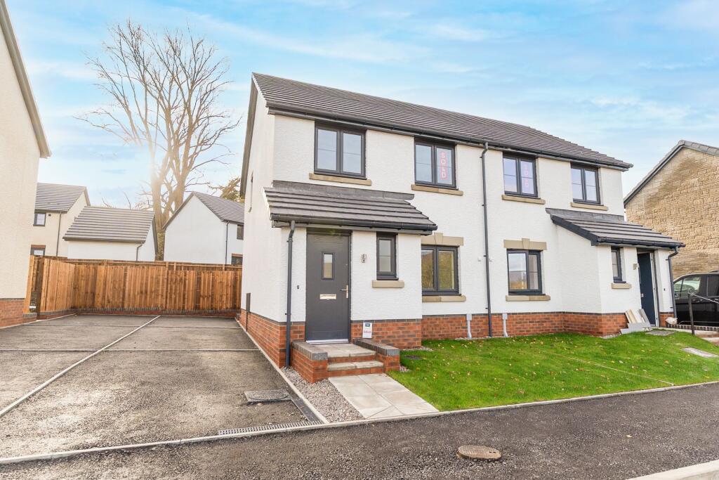 Main image of property: Rossers Field, Govilon, NP7