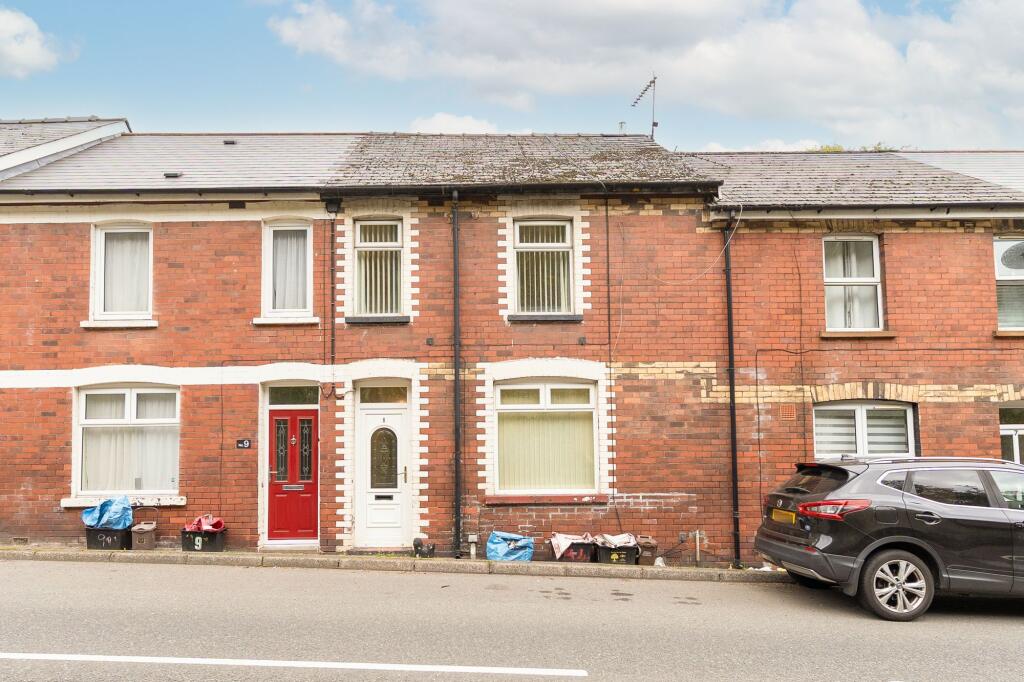 3 bedroom terraced house