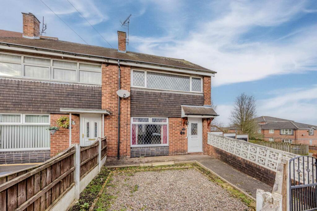 2 bedroom town house for sale in Wedgwood Street, Wolstanton, ST5