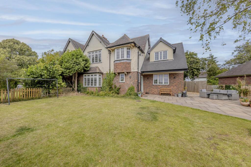 Main image of property: The Croft, Penkhull, Stoke On Trent, ST4 5HT