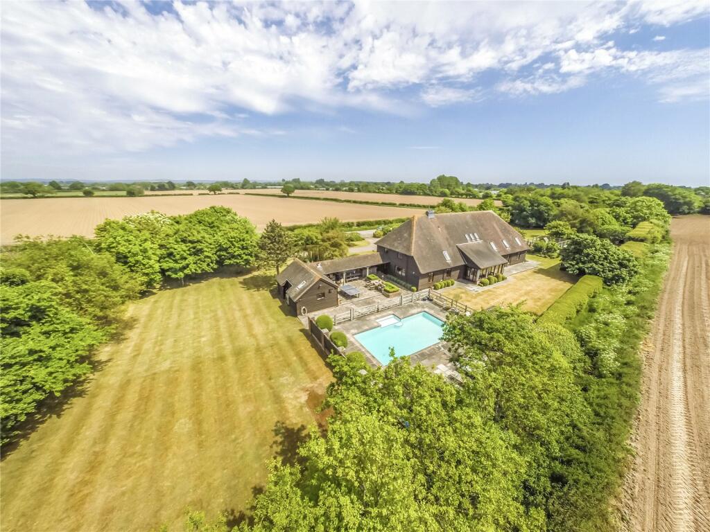 5 bedroom barn conversion for sale in Highleigh, Near Siddlesham, Chichester, PO20