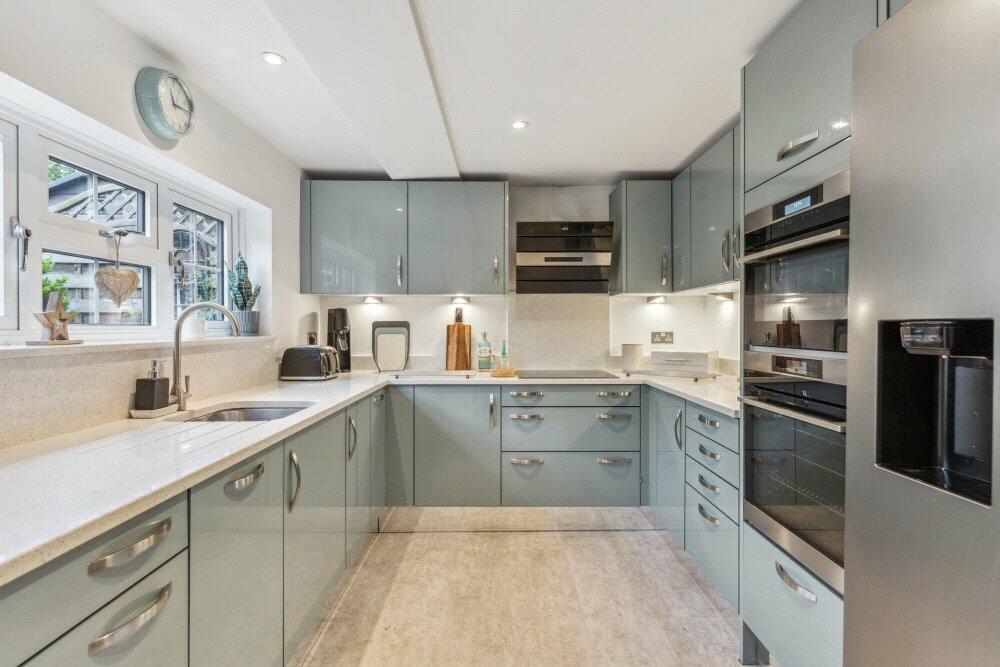 Additional property image - Thatched Cottage, Hatching Green, Harpenden, AL5