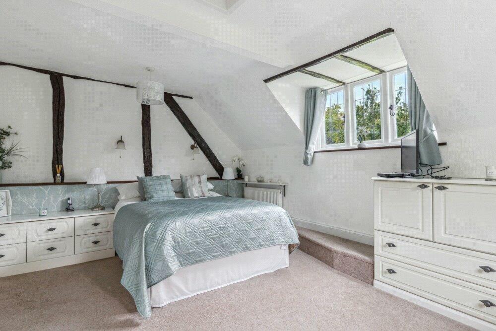 Additional property image - Thatched Cottage, Hatching Green, Harpenden, AL5