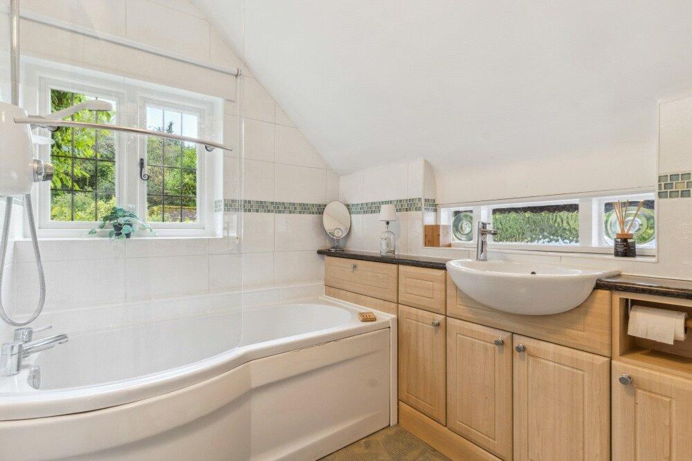 Additional property image - Thatched Cottage, Hatching Green, Harpenden, AL5