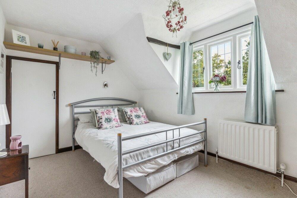 Additional property image - Thatched Cottage, Hatching Green, Harpenden, AL5