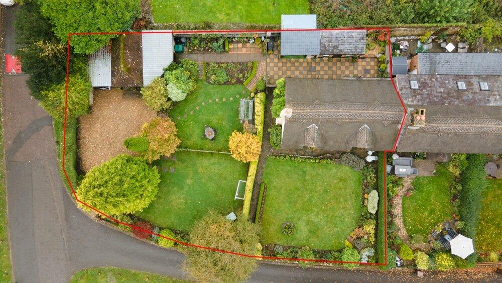Additional property image - Thatched Cottage, Hatching Green, Harpenden, AL5