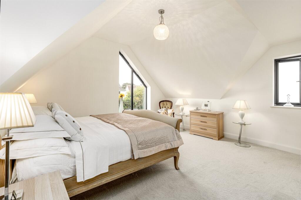Additional property image - Pebble Lane, Ferring, West Sussex, BN12