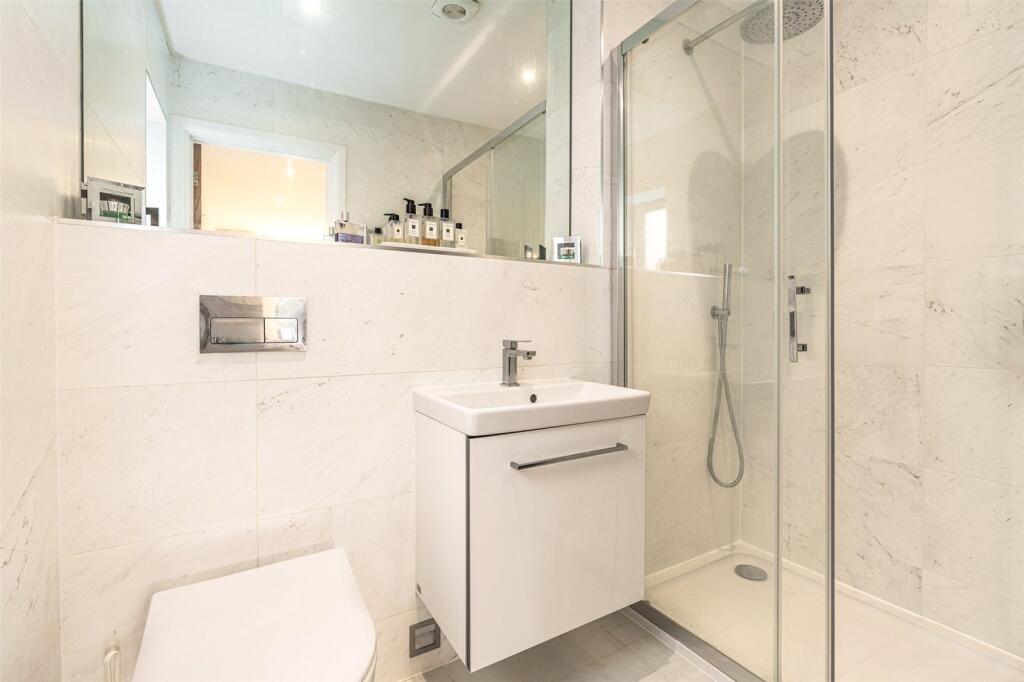 Additional property image - Pebble Lane, Ferring, West Sussex, BN12