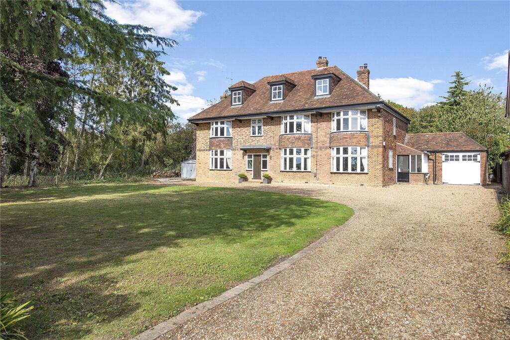 Main image of property: Bourn Road, Caxton, Cambridge, Cambridgeshire, CB23