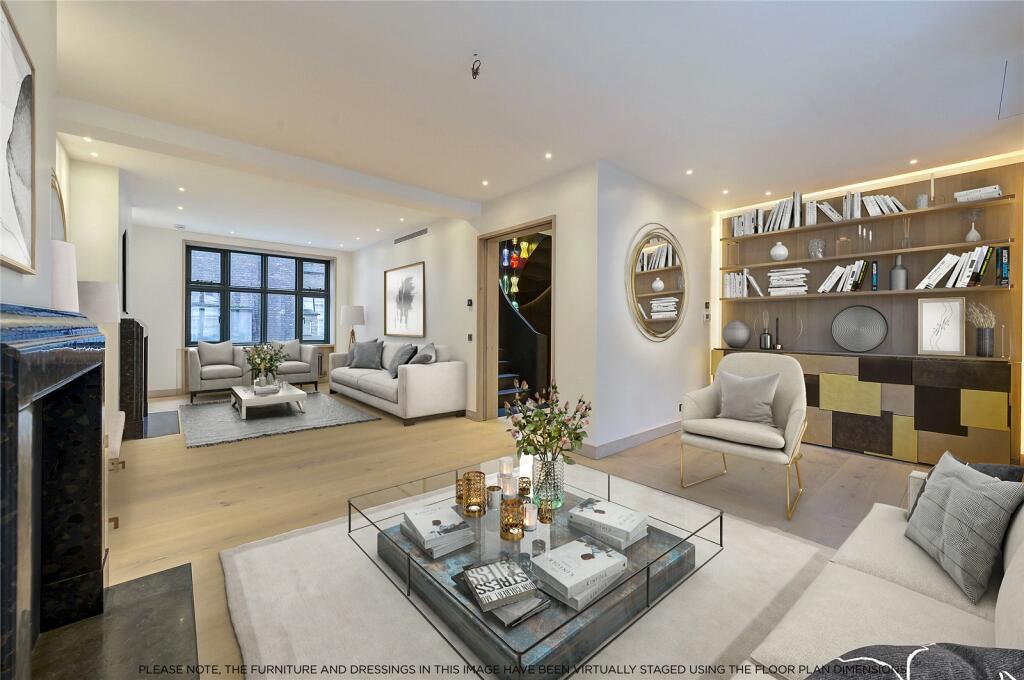 4 bedroom terraced house for sale in Bruton Place, Mayfair, London, W1J