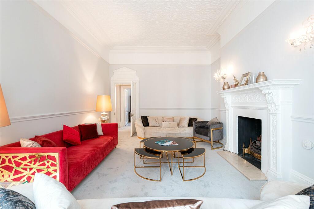 Main image of property: Wellington Court, Knightsbridge, London, SW1X