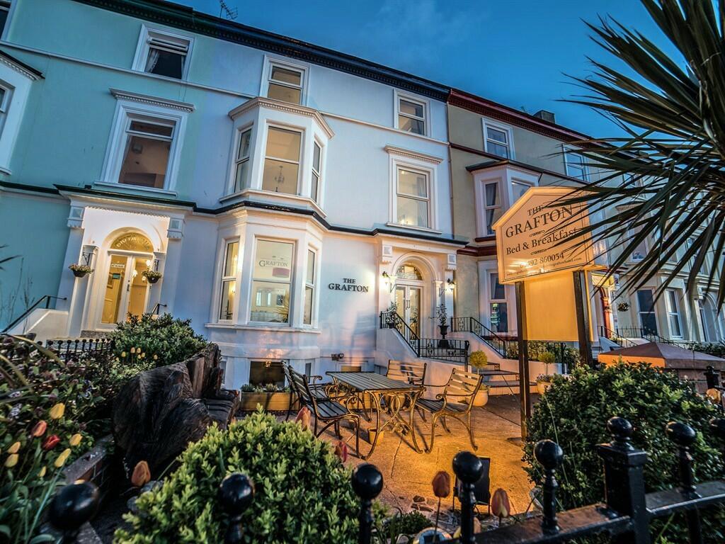 Main image of property: Craig Y Don Parade, Llandudno, Conwy (County of), LL30