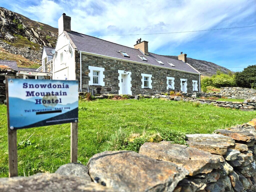 Main image of property: SNOWDONIA NATIONAL PARK