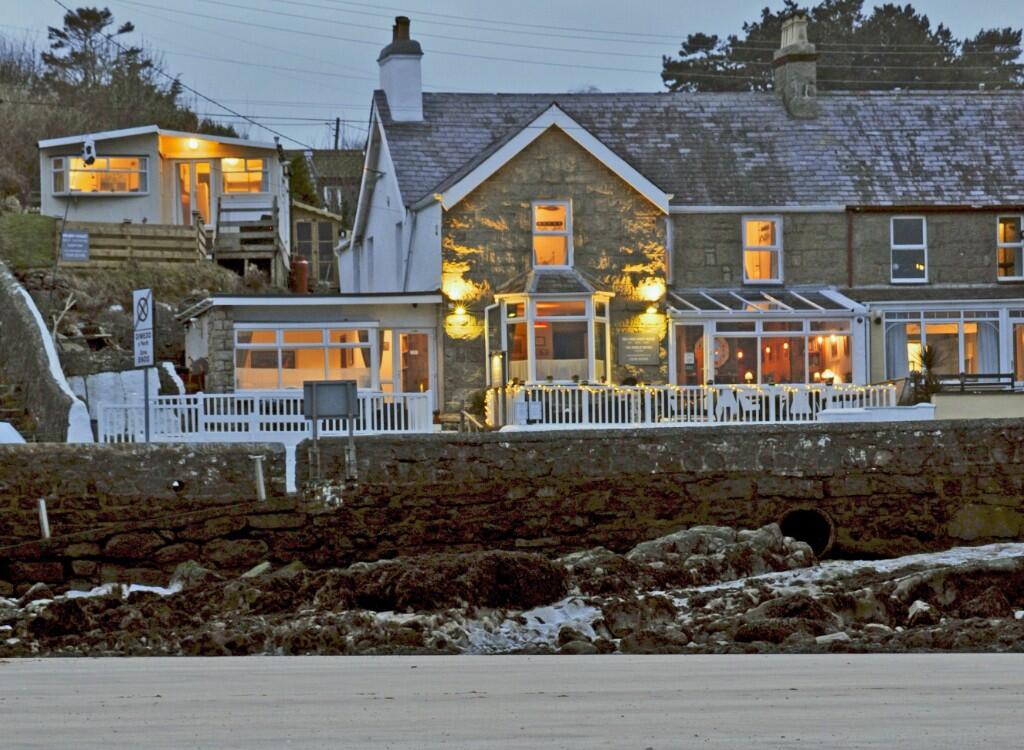 Main image of property: LL74