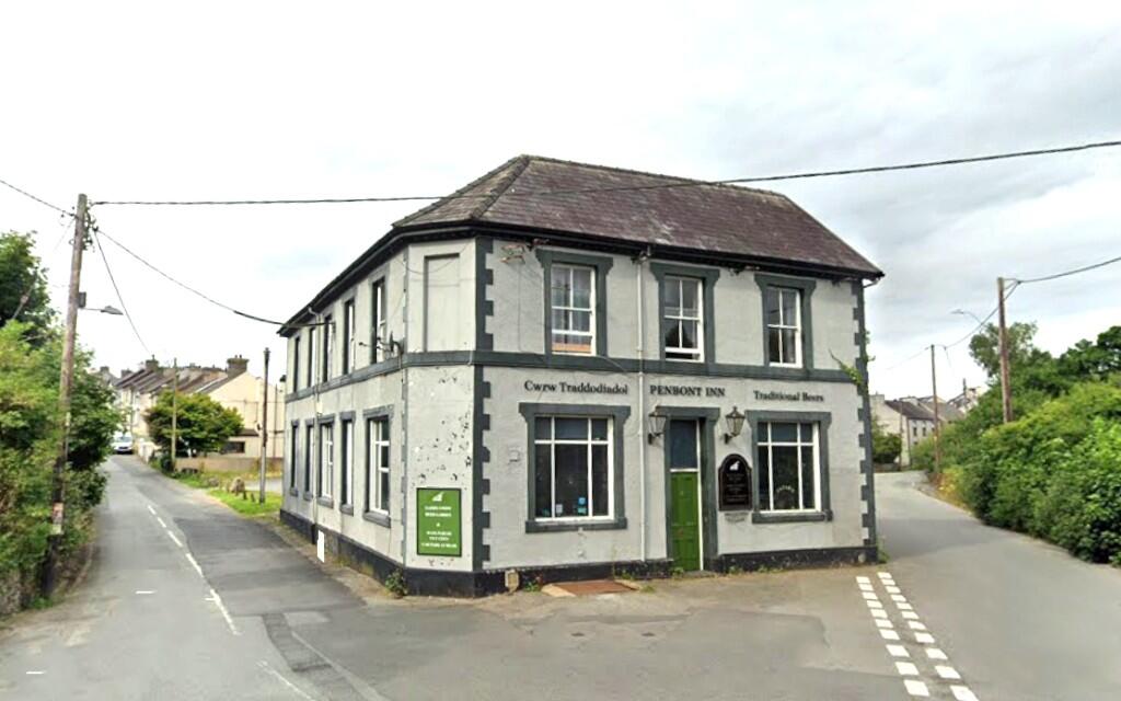 Main image of property: GWYNEDD - VILLAGE PUBLIC HOUSE ON EDGE OF SNOWDONIA NATIONAL PARK