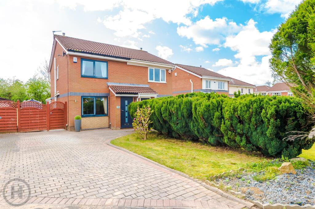 2 bedroom semidetached house for sale in Turnberry Close, Astley