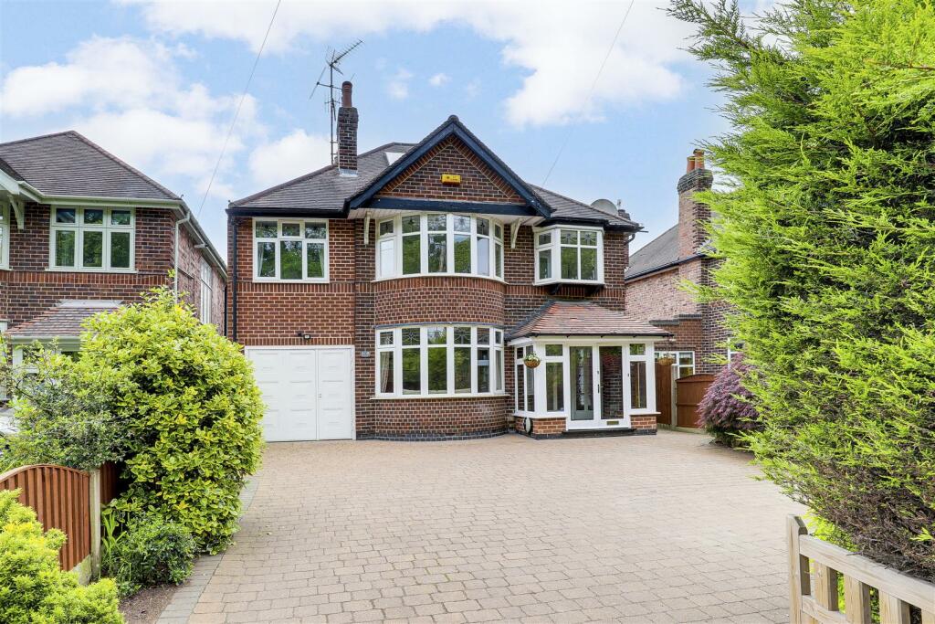 5 bedroom detached house for sale in Wollaton Road, Wollaton