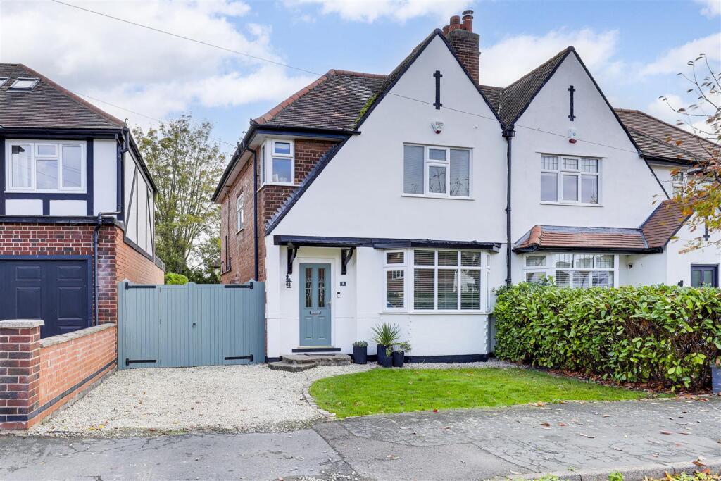 Main image of property: Victoria Road, Bunny, Nottinghamshire, NG11 6QF