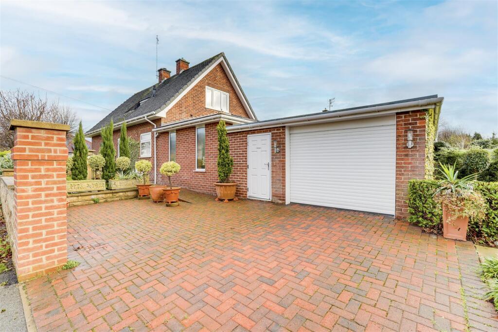 Main image of property: Parkcroft Road, West Bridgford, Nottinghamshire, NG2 6FN