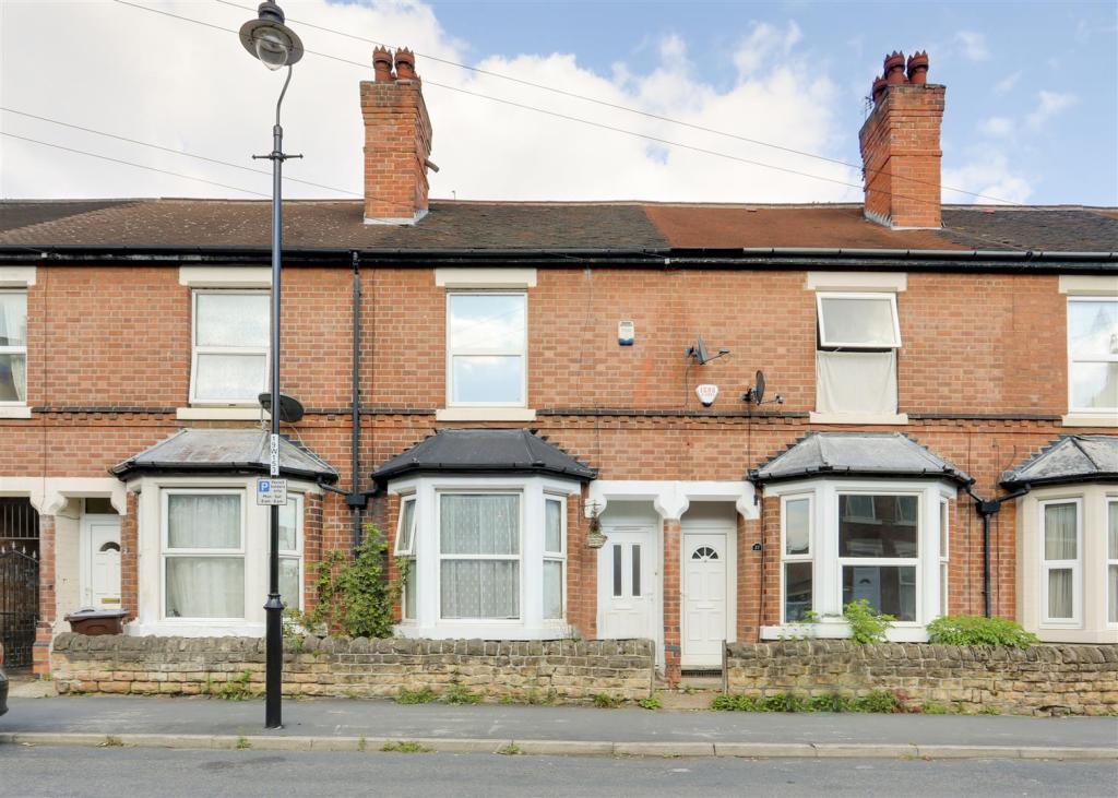 2 bedroom terraced house for sale in Wilford Crescent East, The Meadows ...