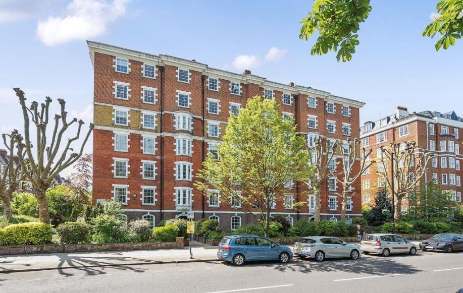 Main image of property: Flat 46 Bronwen Court, Grove End Road, London, NW8 9RX