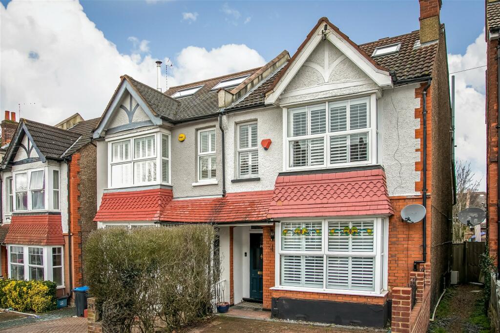 4 bedroom semidetached house for sale in Edgar Road, South Croydon