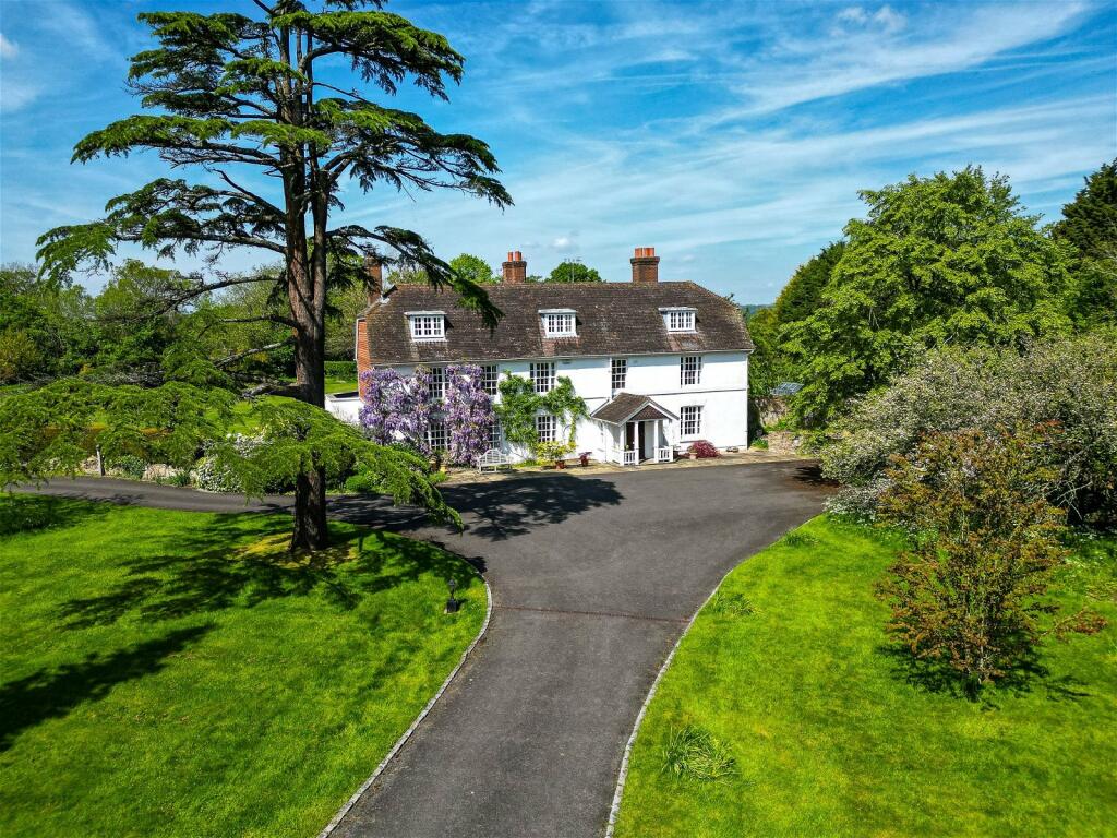 5 bedroom detached house for sale in Outwood, Surrey, RH1