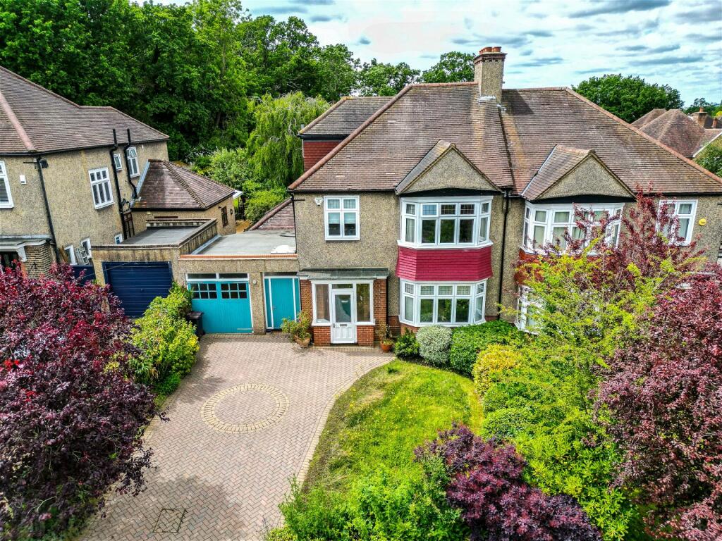 5 bedroom semidetached house for sale in South Hill Road, Bromley, BR2 0RL, BR2
