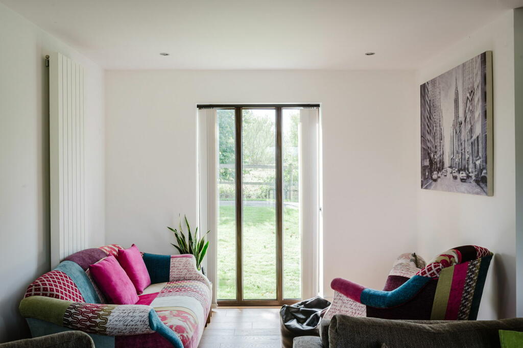 Additional property image - Wrotham Road, Meopham, Gravesend, DA13 0QG