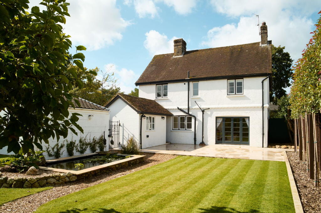 Main image of property: Crouch House Road, Edenbridge, TN8 5EH