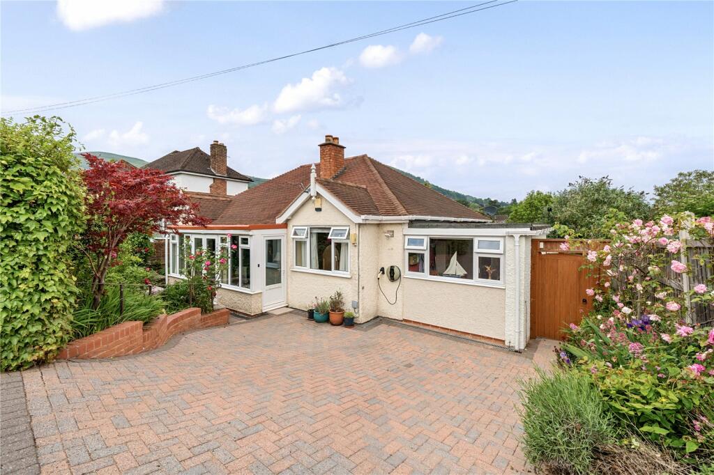 3 bedroom detached house for sale in Madresfield Road, Malvern