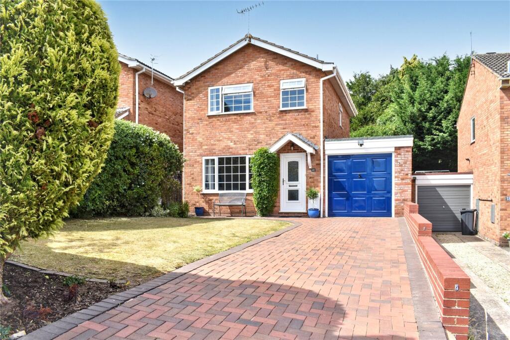 Main image of property: Walnut Crescent, Malvern, Worcestershire, WR14