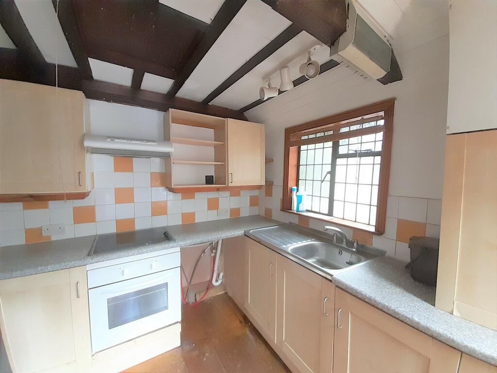Additional property image - High Street