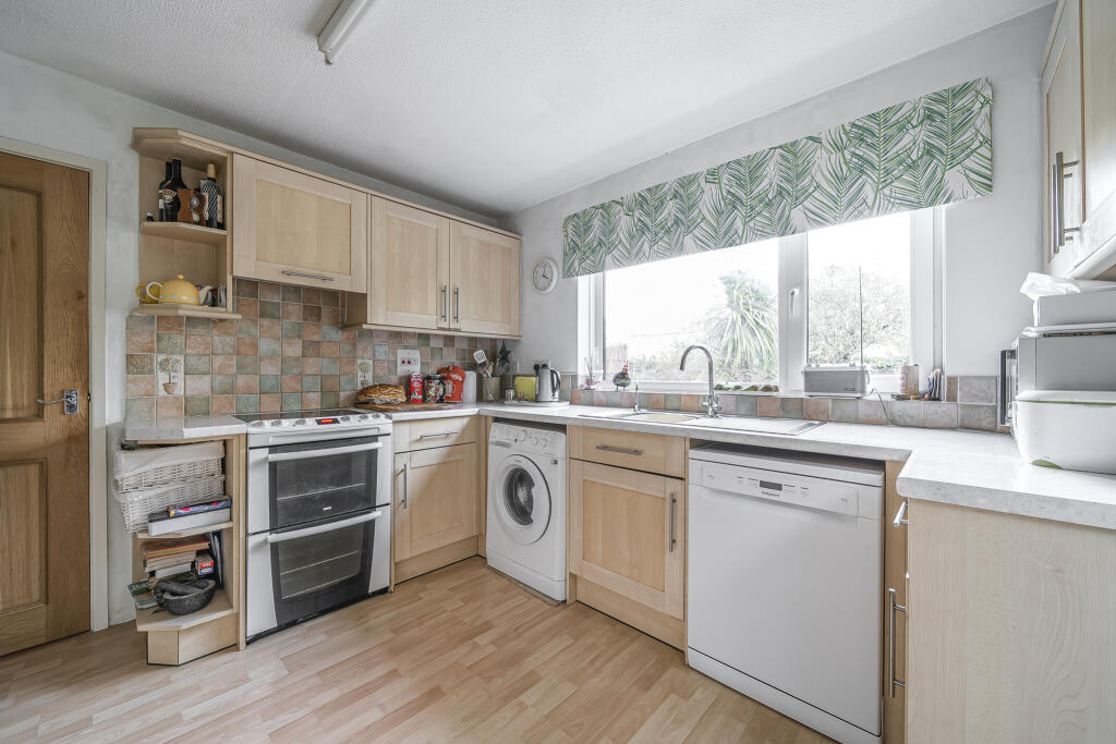 Additional property image - St. Nicholas Close - Popular Cul-de-Sac Location