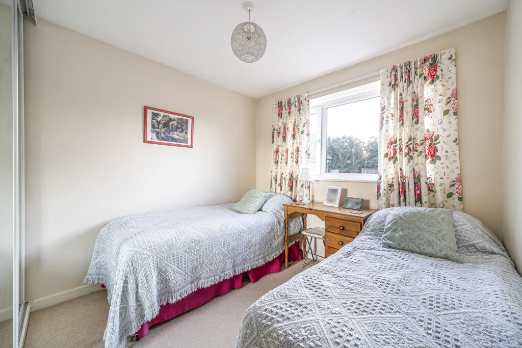 Additional property image - St. Nicholas Close - Popular Cul-de-Sac Location