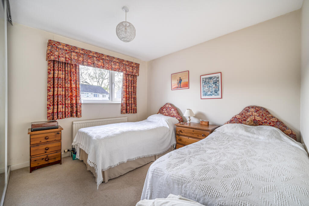Additional property image - St. Nicholas Close - Popular Cul-de-Sac Location