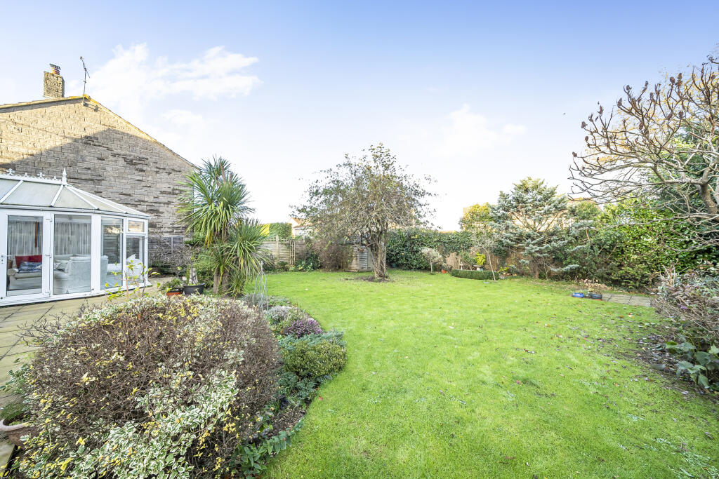 Additional property image - St. Nicholas Close - Popular Cul-de-Sac Location