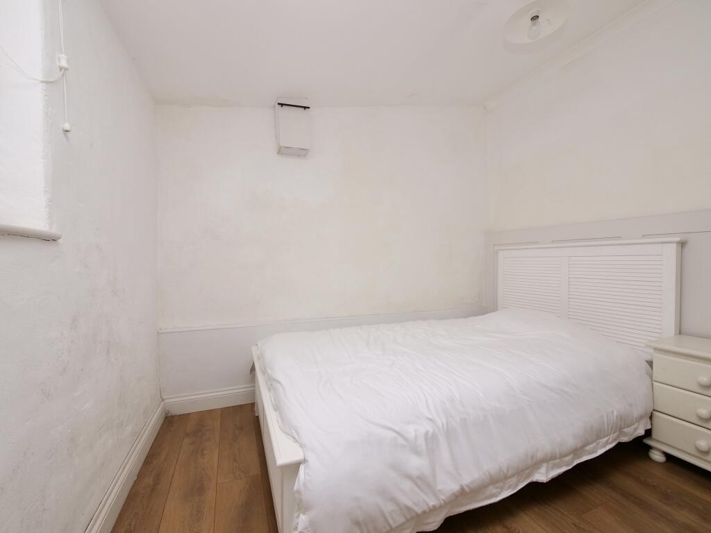 Additional image 14 of Red House, High Street, Templecombe