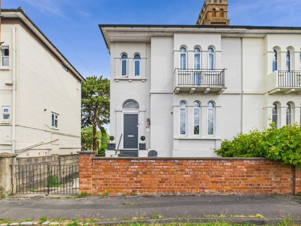 Main image of property: Westfield Terrace, Longford, Gloucester