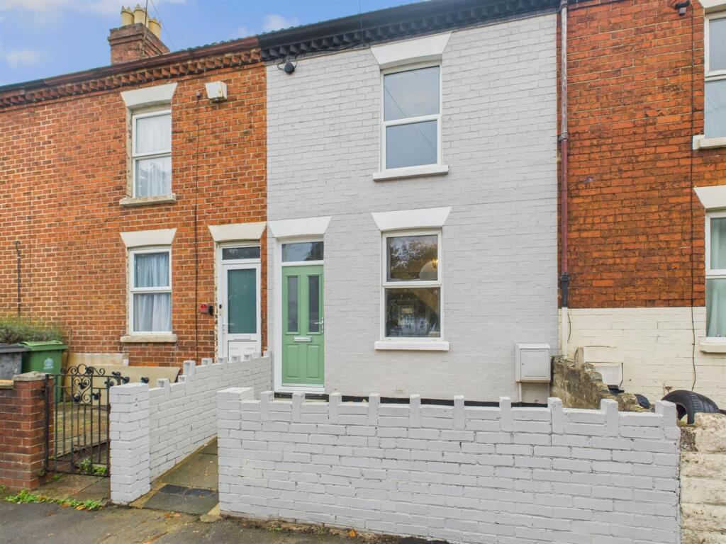 Main image of property: Stroud Road, Gloucester