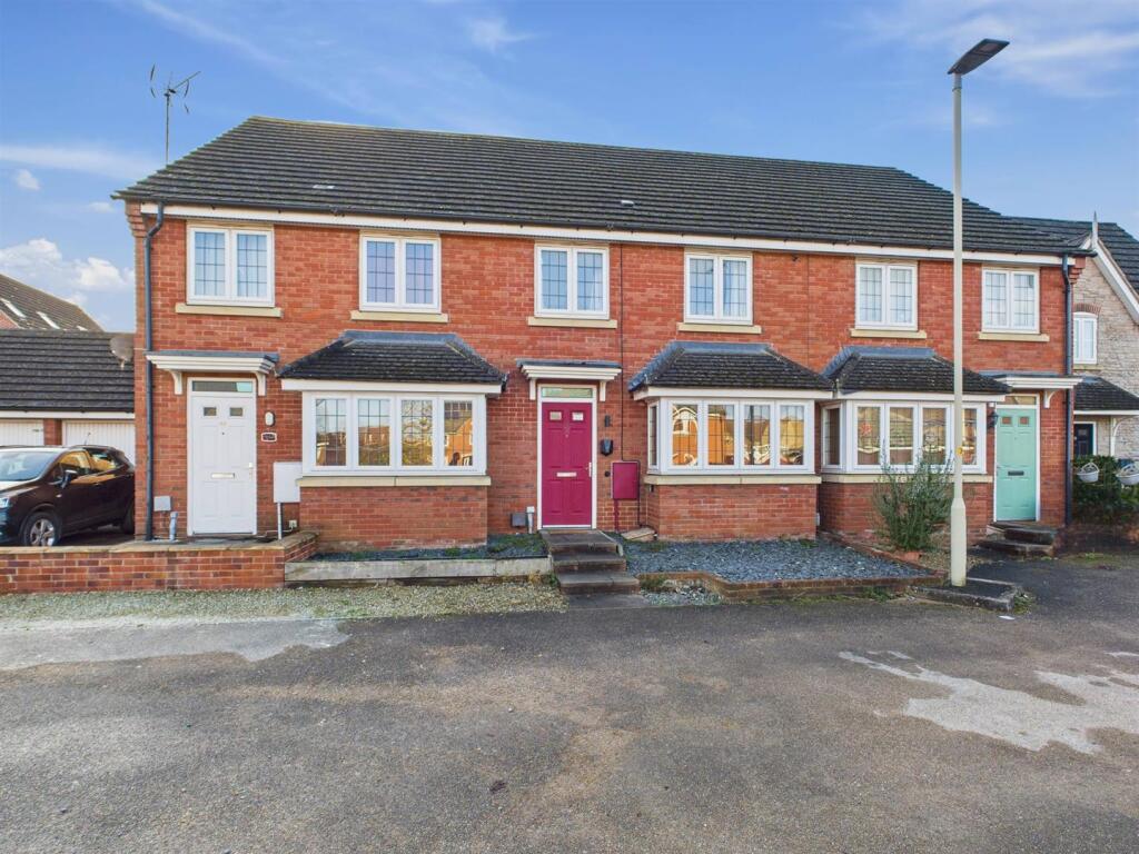 Main image of property: Digby Green Kingsway, Gloucester