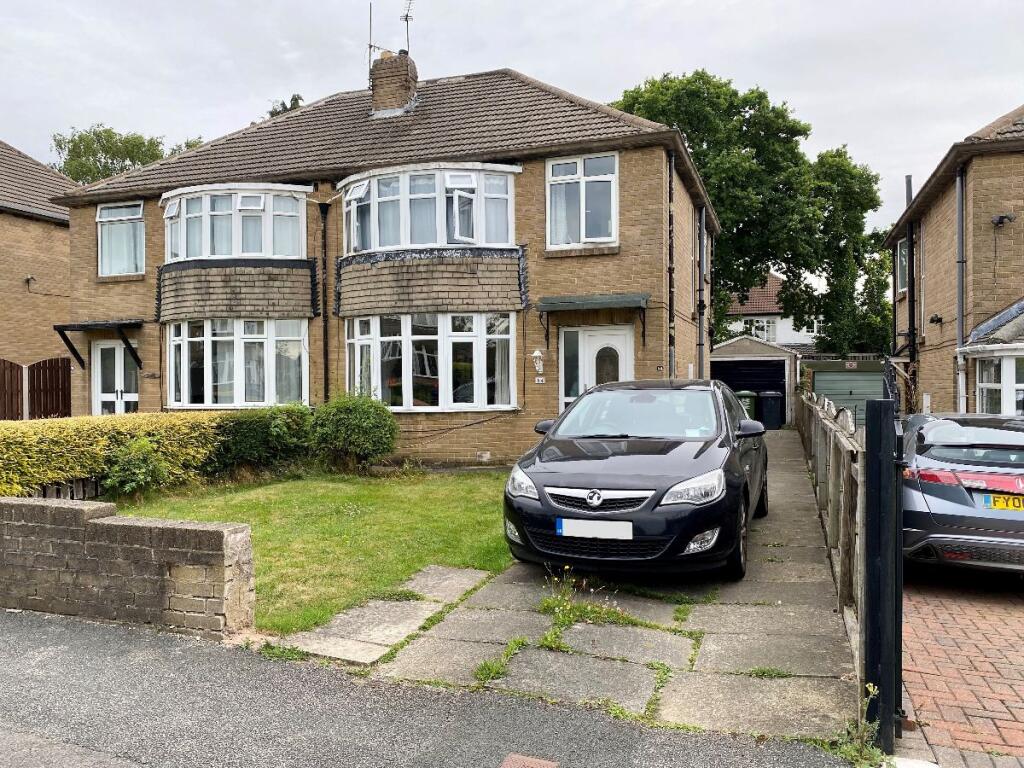 Main image of property: Carr Manor View, Moortown, Leeds