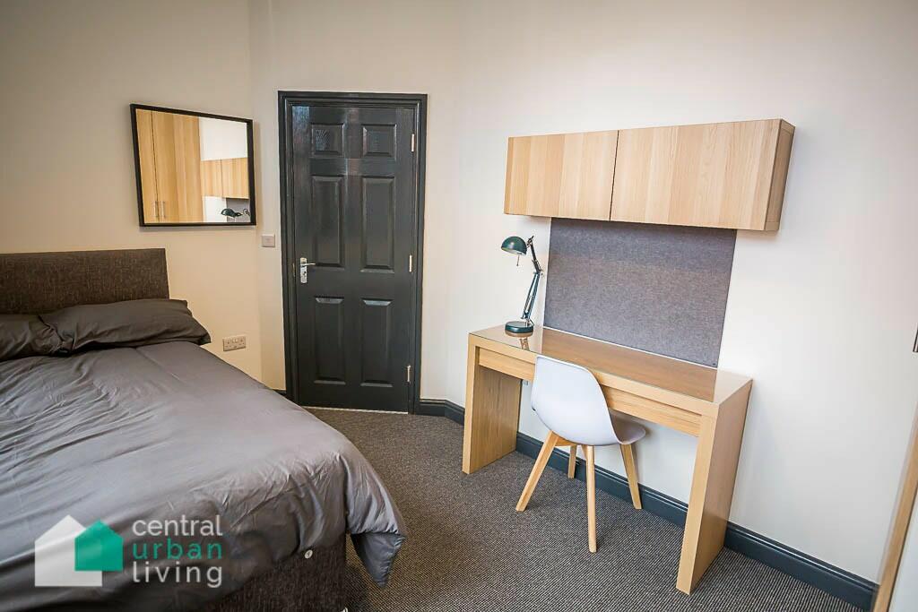Additional property image - House Share - Catherine Street, Chester, CH1