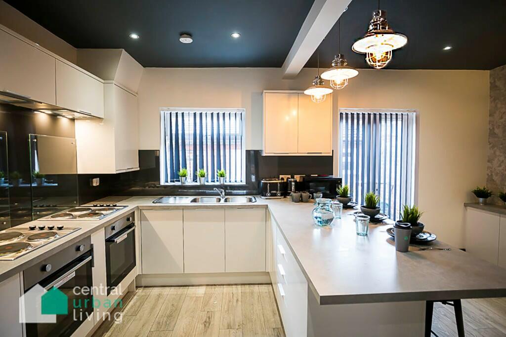 Additional property image - House Share - Catherine Street, Chester, CH1