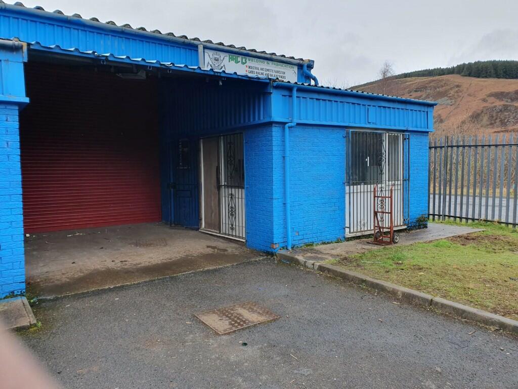 Light industrial facility for sale in 1 Highfield Industrial Estate ...