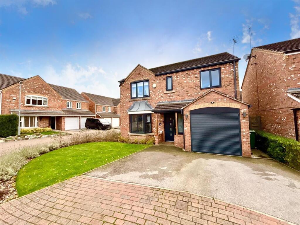 Main image of property: Farrants Way, Hornsea