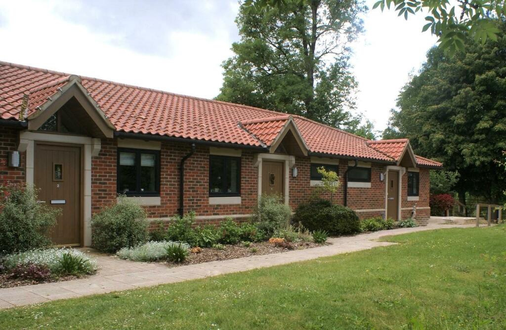 1 bedroom retirement property for sale in 10 St Swithuns Court, Upton