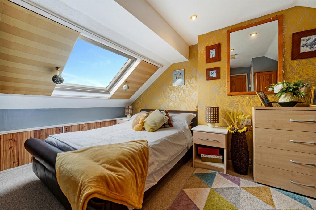 Additional property image - Skipton Road, Foulridge, Colne, BB8 7PY